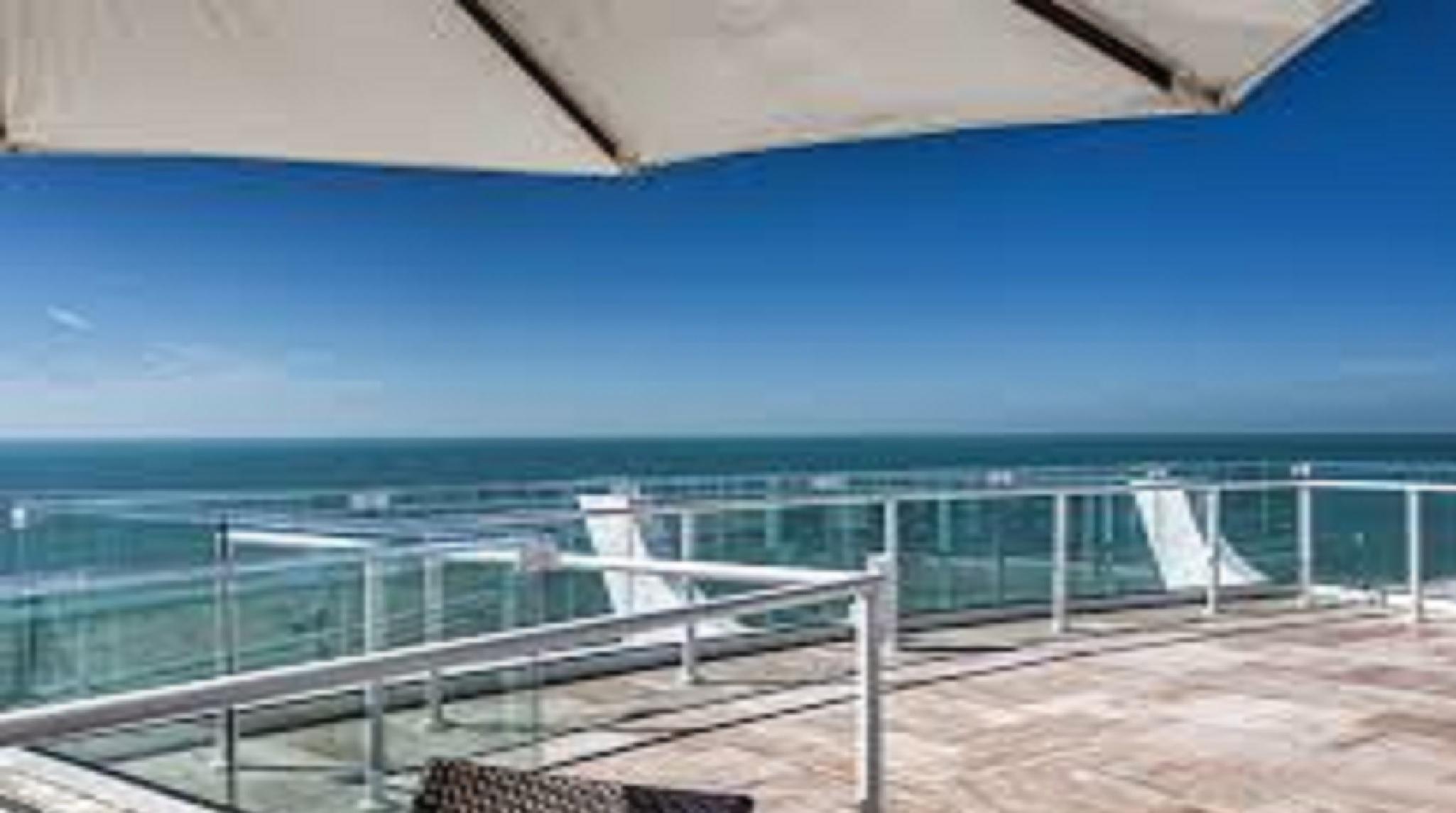 Bellwether Beach Resort St. Pete Beach Eksteriør bilde